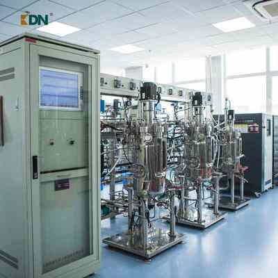 Un bon prix. Valeur Ph 8.0-9.0 Enzyme textile Cas 9012-54-8 Agents auxiliaires textiles pour la transformation textile et l'amélioration des tissus en ligne